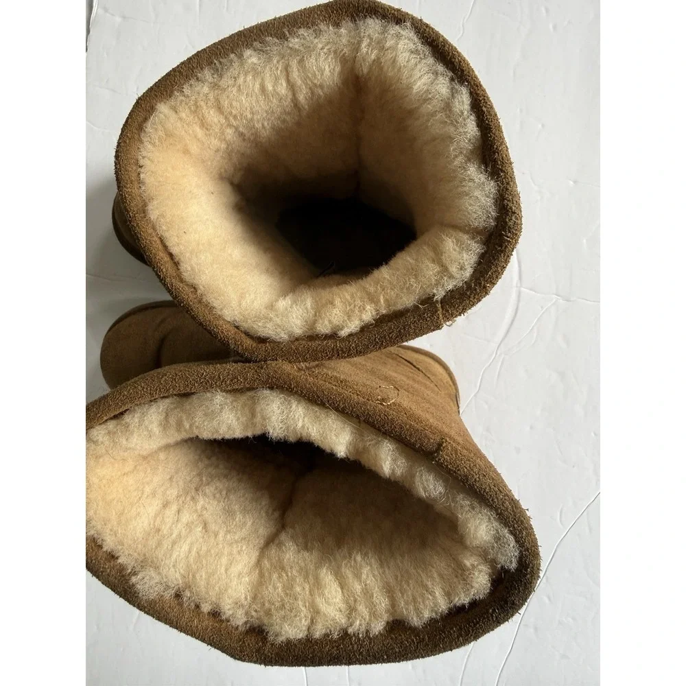 Bearpaw boots Women's Sz 9 Brown Suede Wool Shearling  Lining